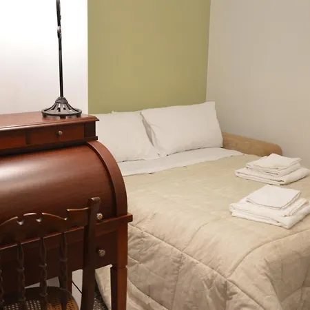 Il Falco Grillaio Laterza